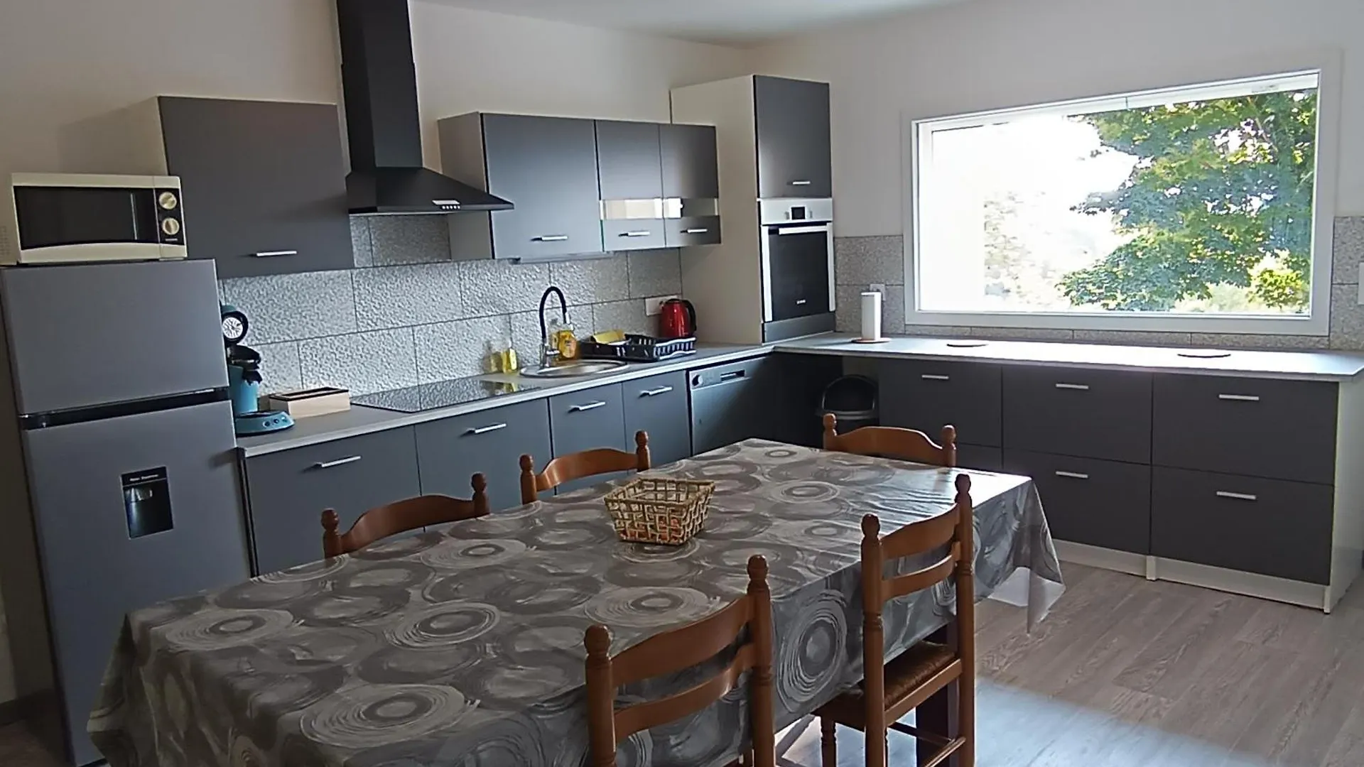 Appart Complet 2 Chambres Calme Facture Et Repas Possibles Beausemblant